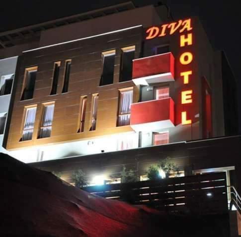 Hotel Diva Blagoevgrad Bagian luar foto